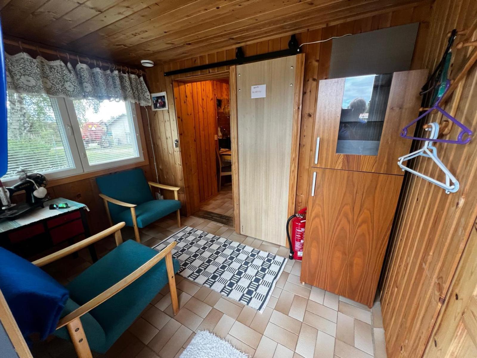 Adorable 1-Bedroom Cottage/Guesthouse In Kittilae Kittilä Exterior foto